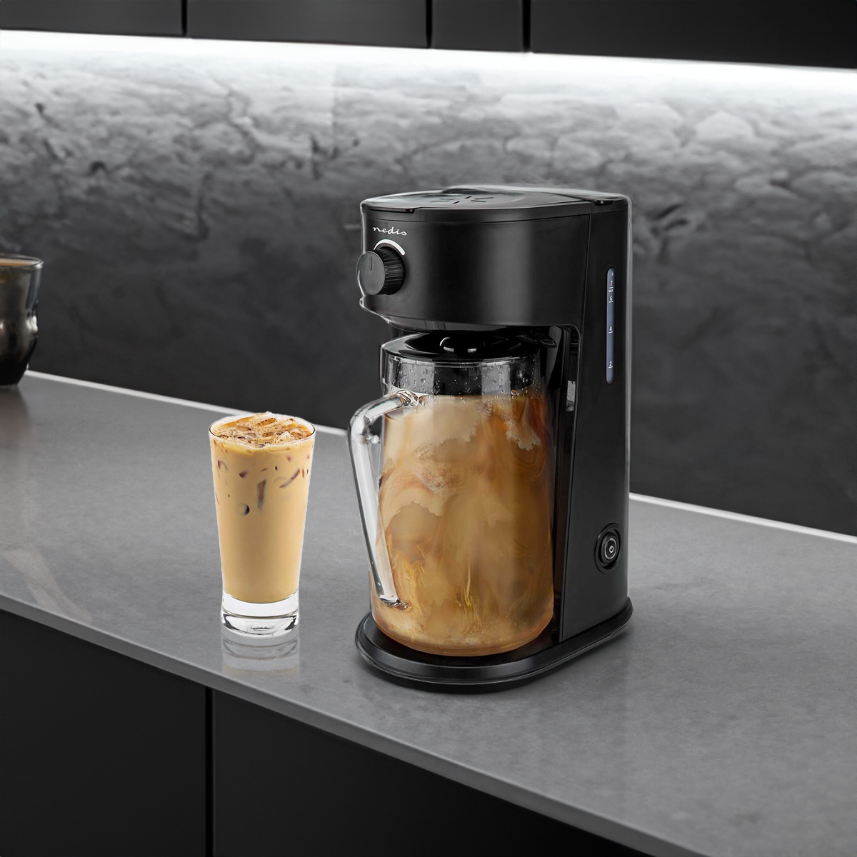 Nedis KAICM200FBK ijskoffie & ijsthee Maker 2,5 Liter