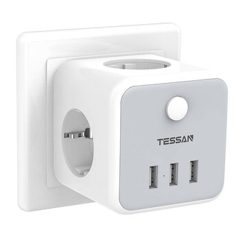 Tessan TESSAN Stekkerdoos met 3 Outlets - Aan/Uit Schakelaar - 3 USB Aansluitingen - 10A - 2500W - Wit