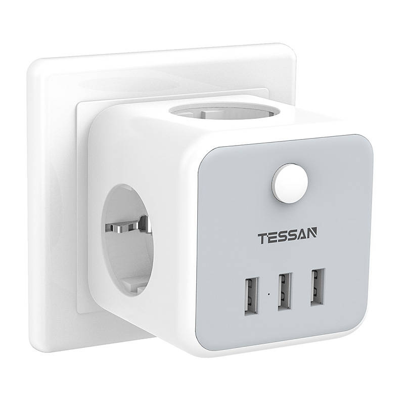 Tessan TESSAN Stekkerdoos met 3 Outlets - Aan/Uit Schakelaar - 3 USB Aansluitingen - 10A - 2500W - Wit