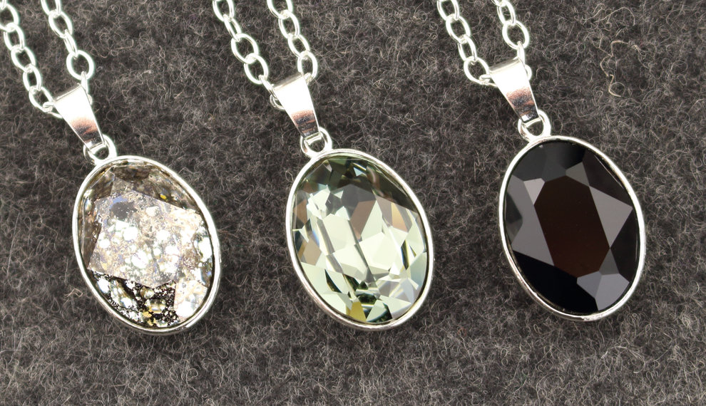 Dark crystal - Schmuck mit schwarzem Kristall