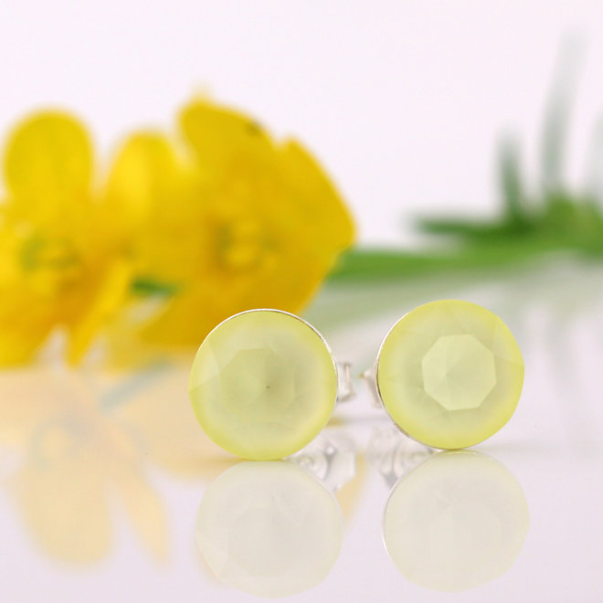 Earrings pastel yellow Swarovski crystal ear studs 8mm - sterling silver - ARLIZI 1517 - Lucy