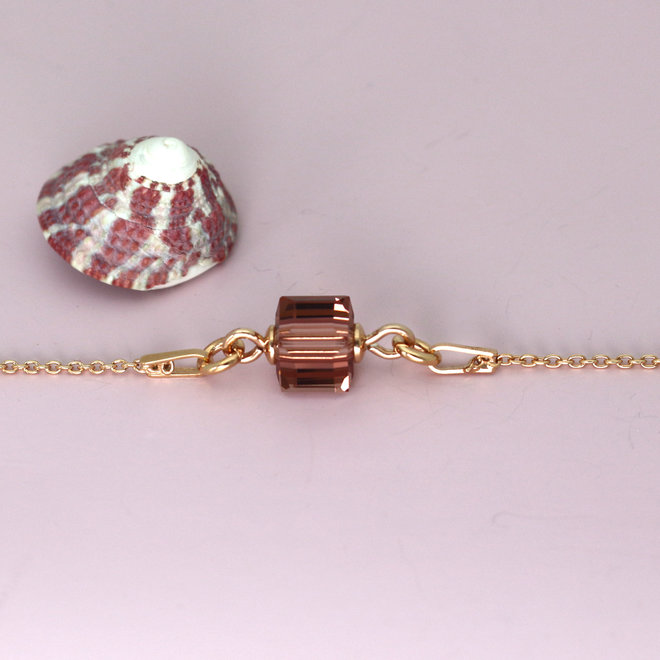 Ketting roze Swarovski kristal kubus hanger - sterling zilver roséverguld - ARLIZI 1950 - Kyra