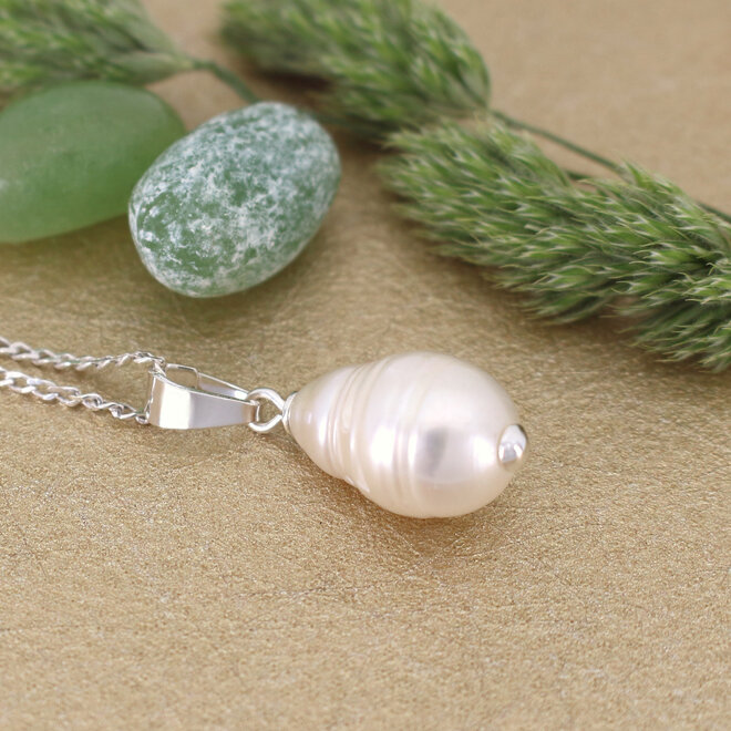 Necklace white ribbed fresh water pearl pendant - sterling silver - ARLIZI 2298 - Coraline