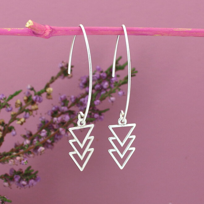 Oorbellen driehoek hanger - sterling zilver - ARLIZI 2466 - Kendal
