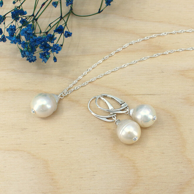 Oorbellen wit barok parel hanger - sterling zilver - ARLIZI 2153 - Coraline