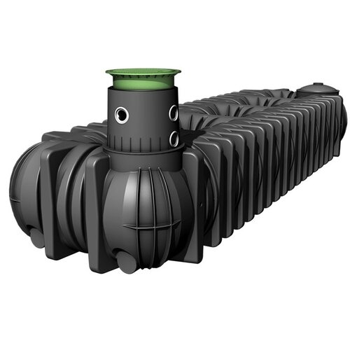 Platin tank 20000 liter met aan- en afvoergat en 2x mantelbuisgat + rubber doorvoerringen. 