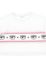 Chiara Ferragni wit t-shirt oog