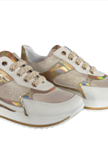 RTB/Hoops witte sneaker met goud