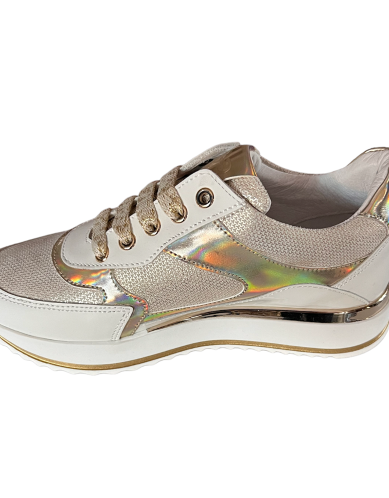 RTB/Hoops witte sneaker met goud