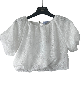 Diamante Blu witte broderie anglaise top