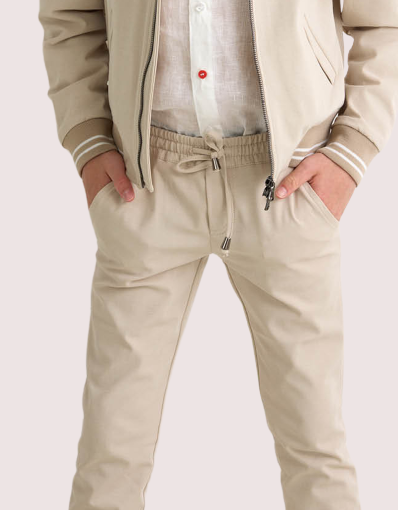 Red Limit bomber in zandkleur