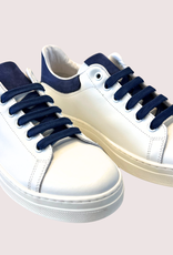 Red Limit/Hoops sneaker wit met cobaltblauw accent