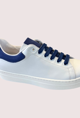 Red Limit/Hoops sneaker wit met cobaltblauw accent