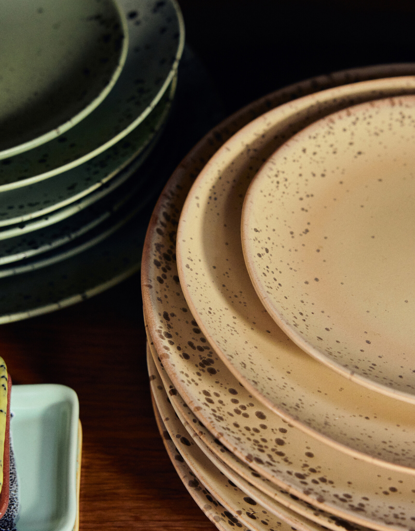 HKliving HKliving 70's Ceramic Side Plate Grit - set van 2
