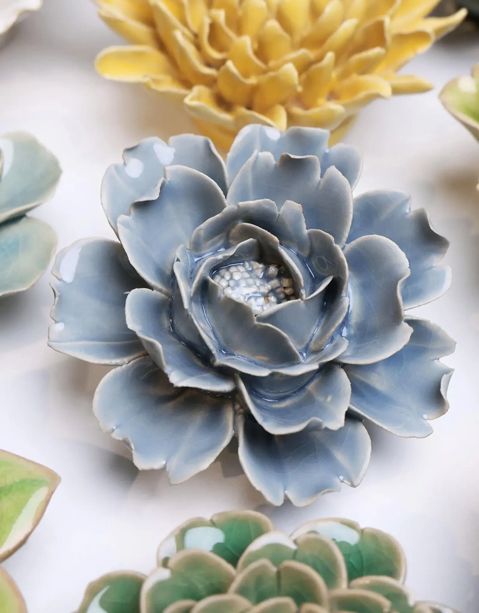 Chive Ceramic Flowers Pastel Blue Rose EG08