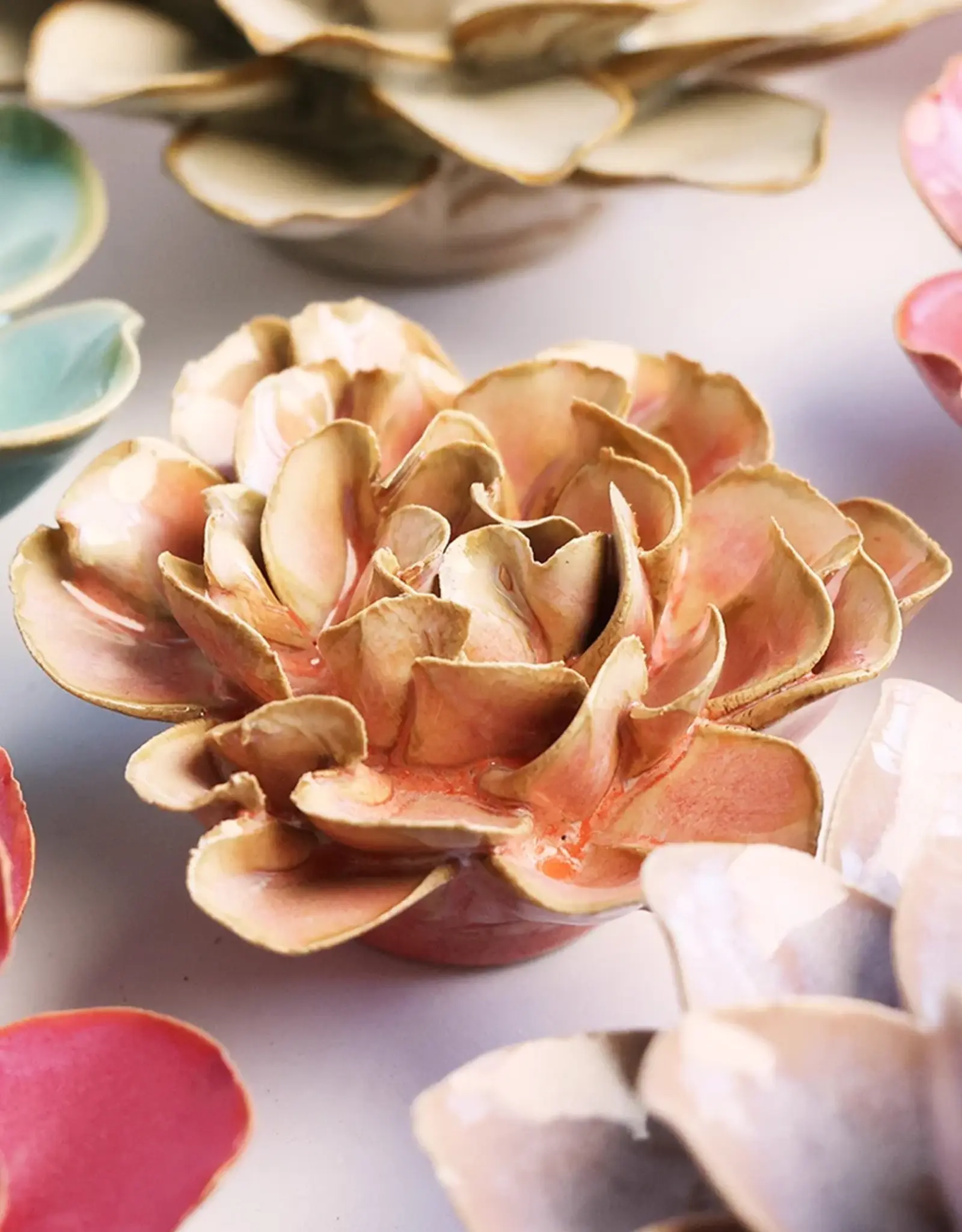 Chive Ceramic Flower Rose Pink Hawthorn FR19