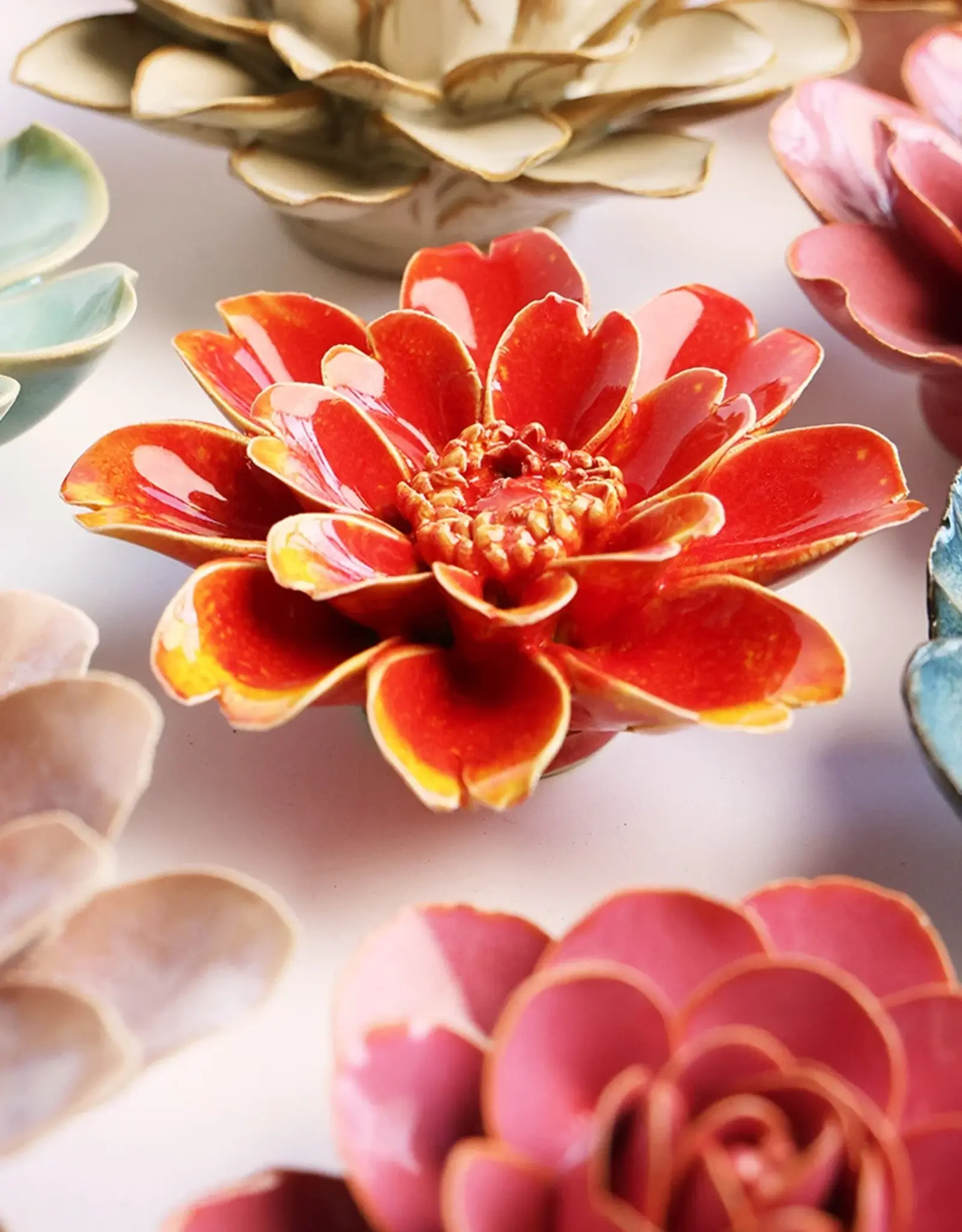 Chive Ceramic Flower Orange Yellow Paris FR29