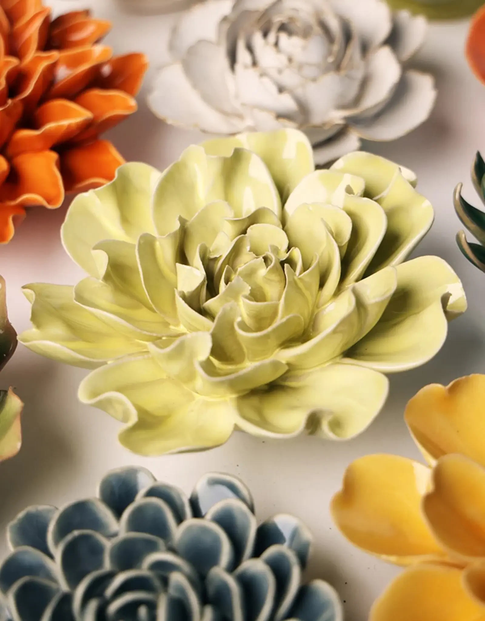 Chive Ceramic Flower Lime Yellow Larkspur EG26