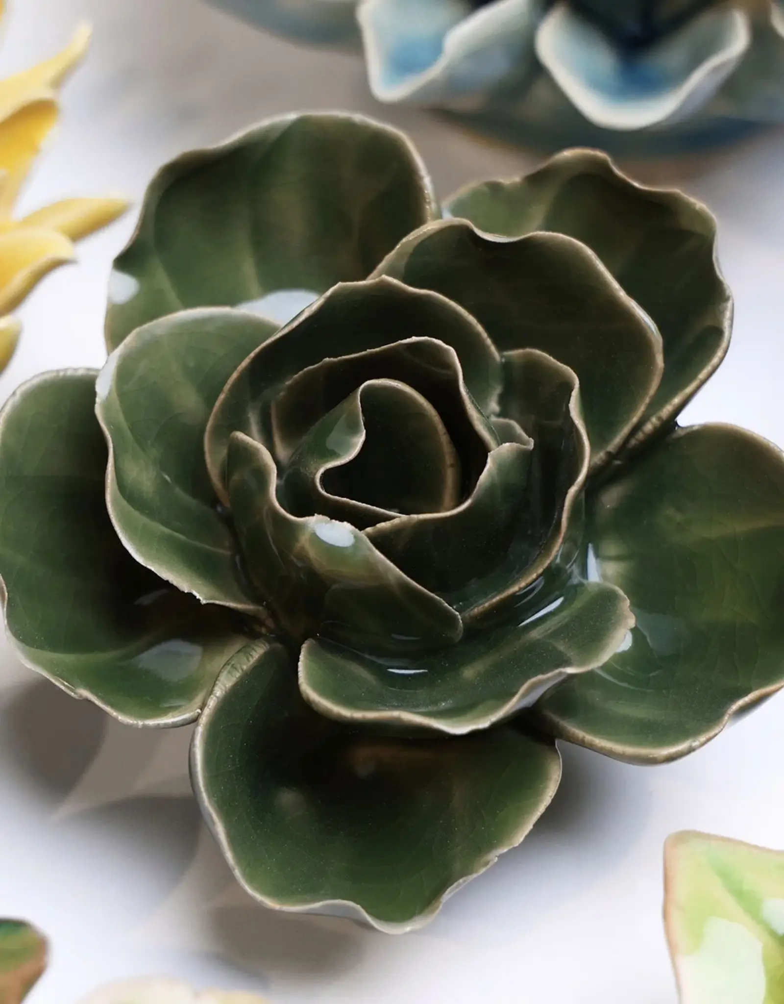 Chive Ceramic Flowers Fir Green Ranunculus EG03