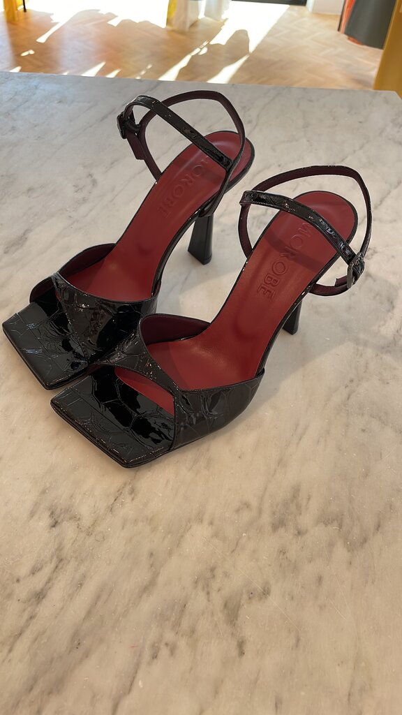 Black Sandal Heels