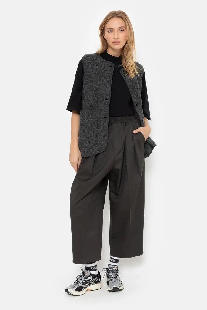 Marie wool vest