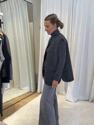 Marie wool vest