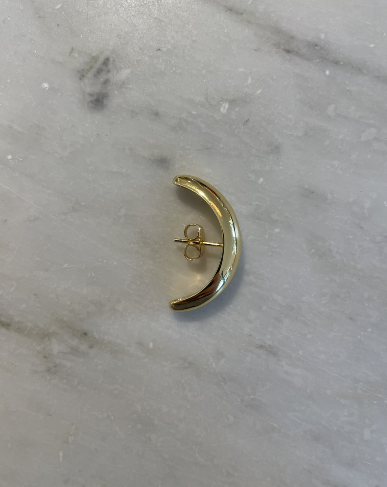 Billion Avenue Half moon earstud