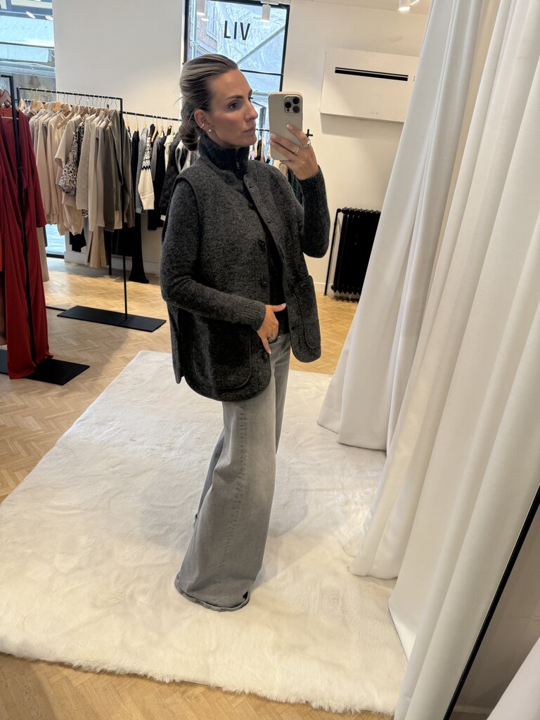 Prunella cardigan