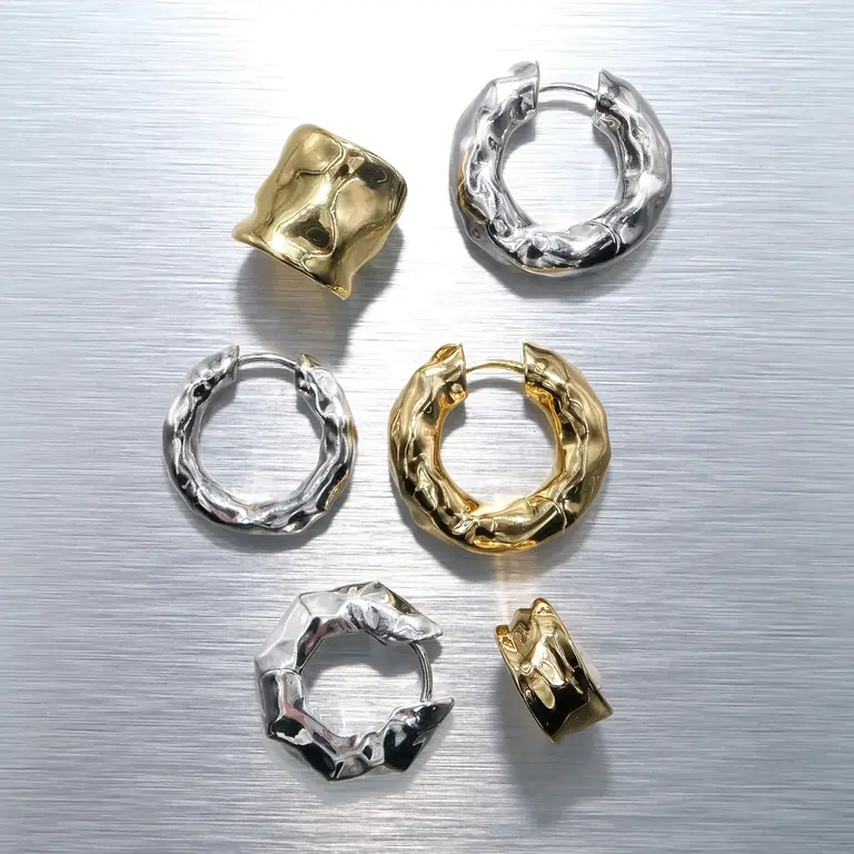Billion Avenue Chunky melted earring