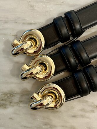 Knotted leather belt Knotted leather belt