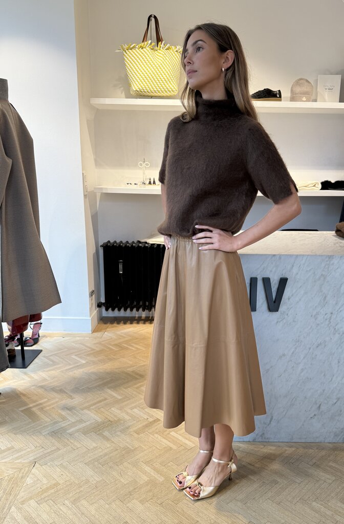 Leather skirt