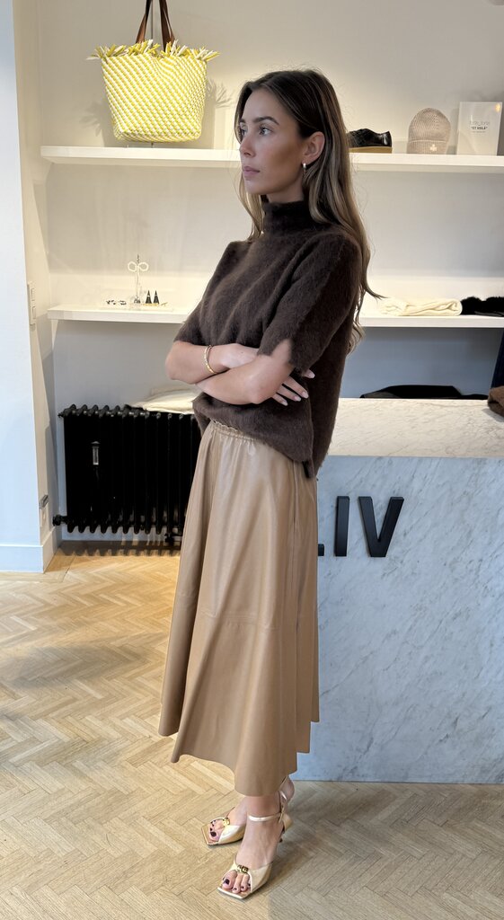 Leather skirt