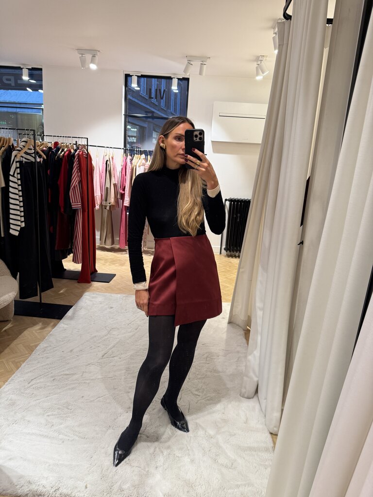 Malene Birger Burgundy skirt