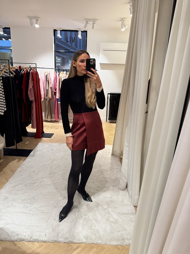 Malene Birger Burgundy skirt