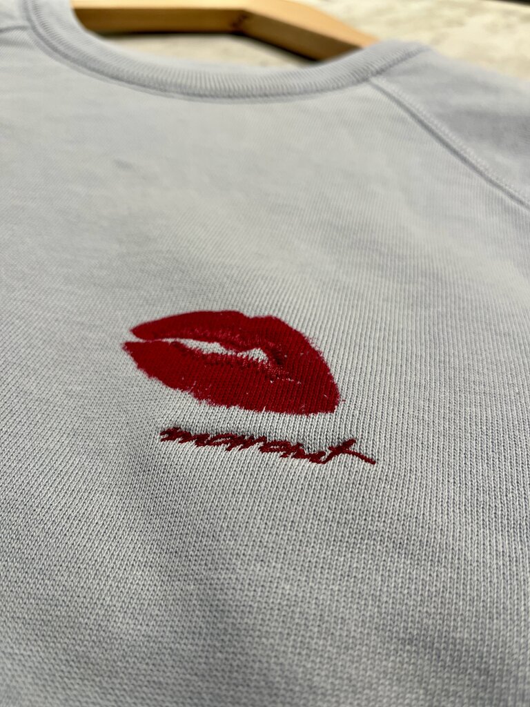 Lightblue Kiss sweater