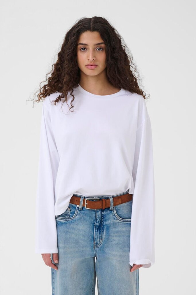 Longsleeve white T-shirt