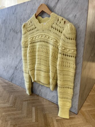 Yellow knit
