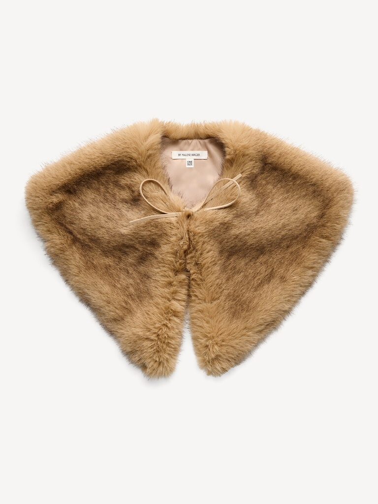 Malene Birger Faux fur collar