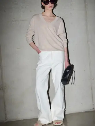 Collectors Club Beige V-neck knit