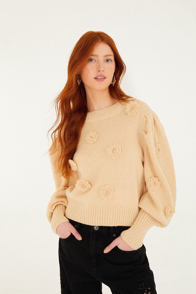 FARM Rio Beige crochet flower knit