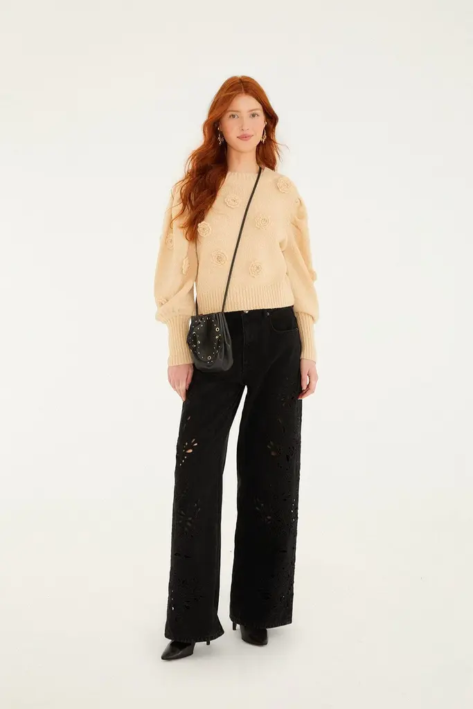 FARM Rio Beige crochet flower knit