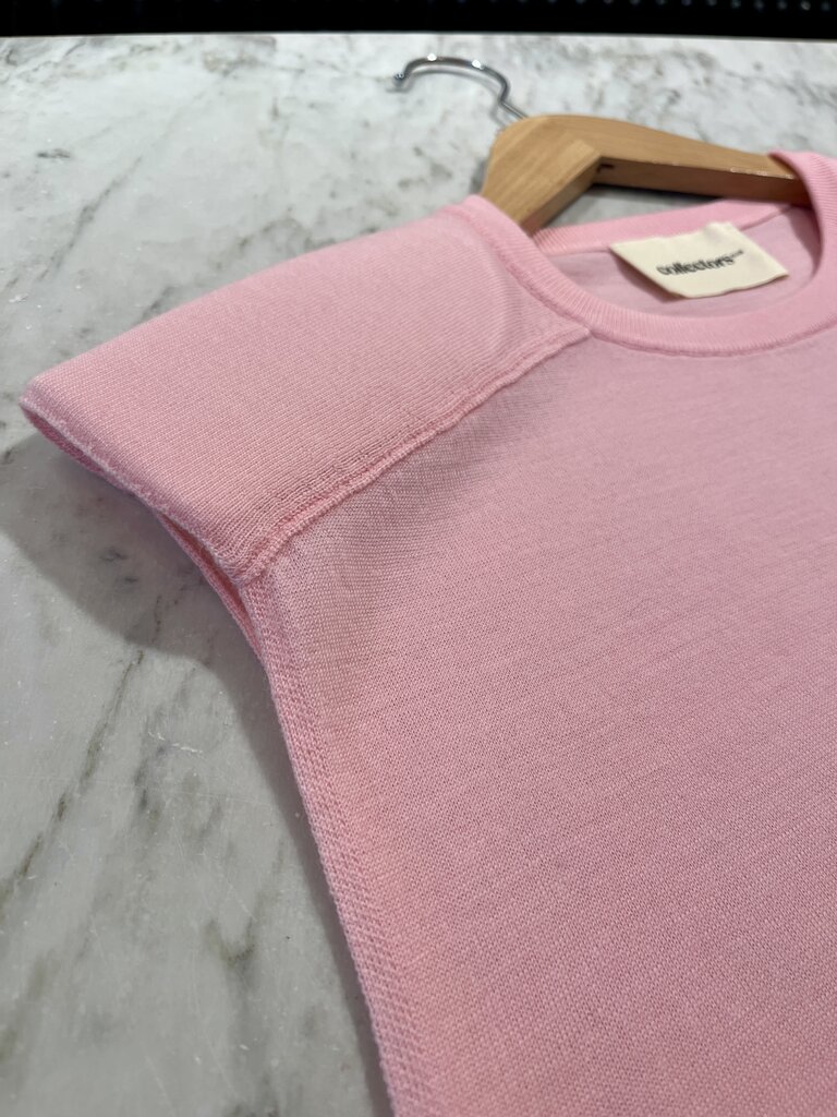 Collectors Club Pink sleeveless top