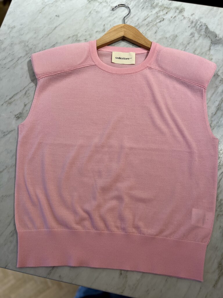 Collectors Club Pink sleeveless top