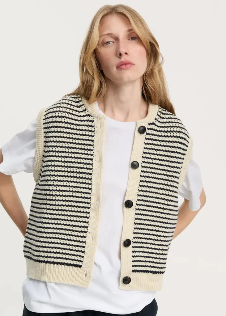 Aiayu Knit waistcoat