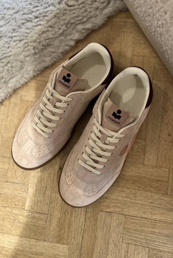 Nude sneaker