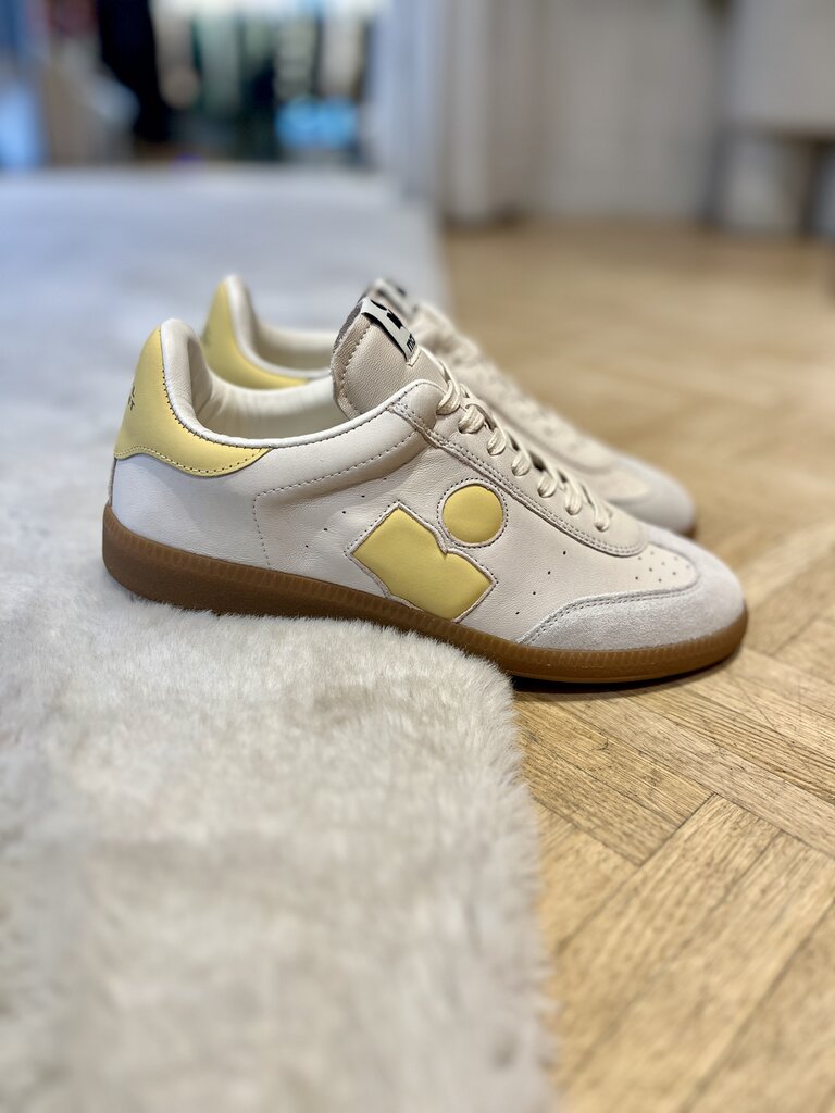 Butter sneaker