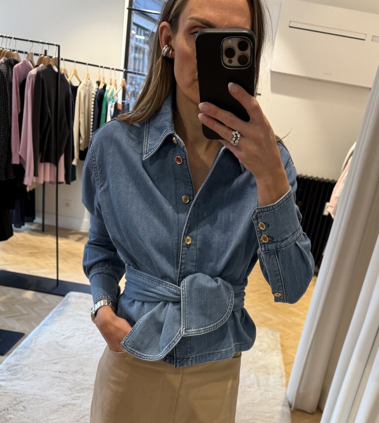 Patou Denim shirt knot