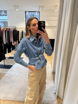 Patou Denim shirt knot