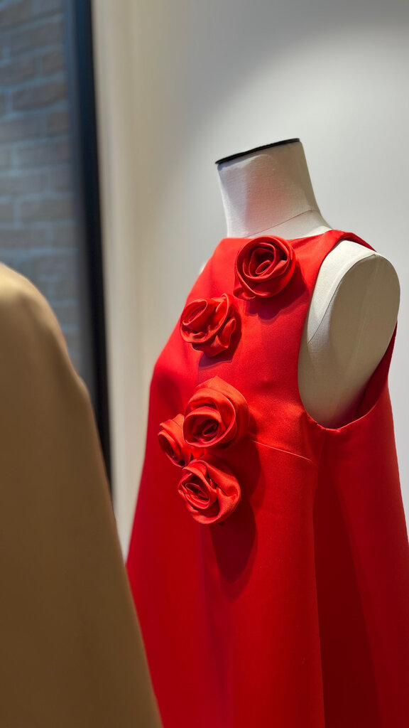 Rhune Barbara dress flower red duchesse