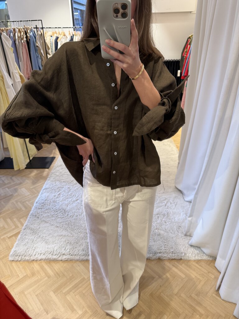Brown bow linen shirt